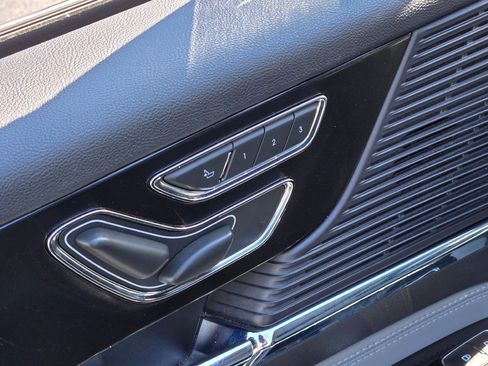 Used 2021 Lincoln Corsair AWD w/ Equipment Group 101A image 20