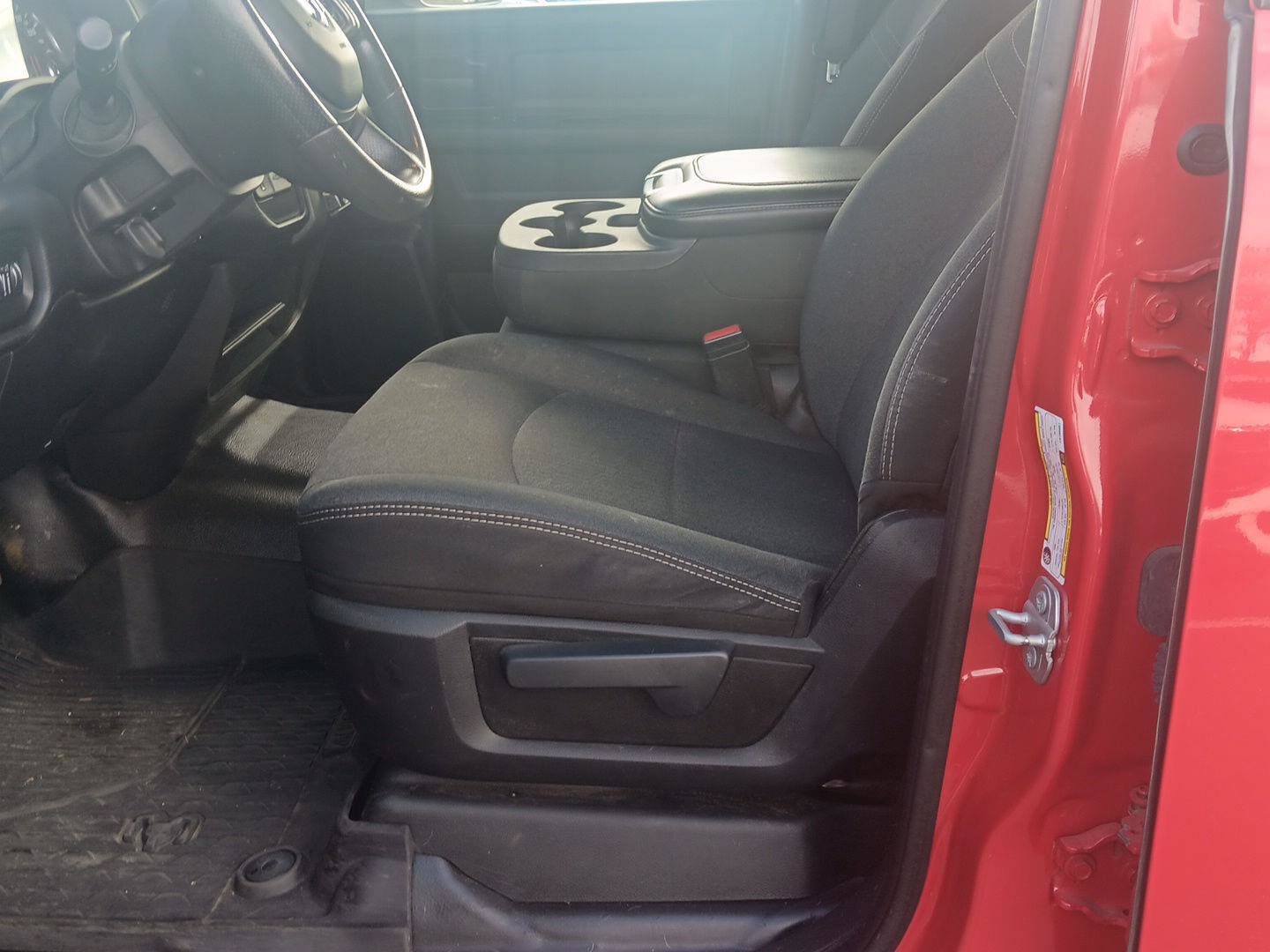 Used 2020 RAM 3500 Tradesman AWD/4WD image 14