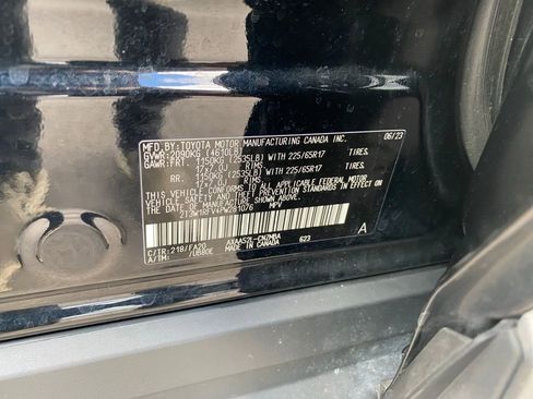 Used 2023 Toyota RAV4 XLE image 17