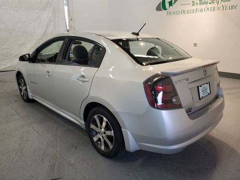 Used 2012 Nissan Sentra 2.0 SR w/ Special Edition Pkg FWD image 4