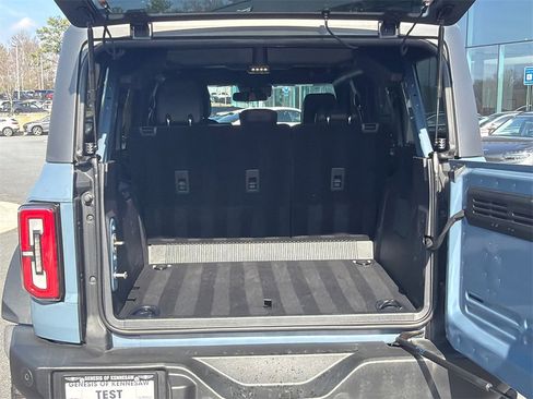 Used 2023 Ford Bronco Wildtrak image 18
