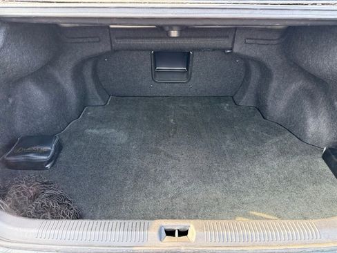 Used 2010 Lexus ES 350 image 17