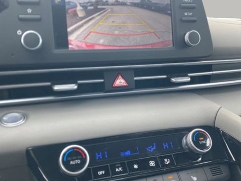 New 2026 Hyundai Elantra SEL Sport Premium FWD image 25