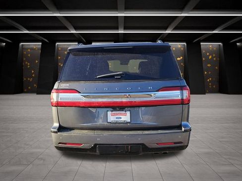 Used 2021 Lincoln Navigator Reserve w/ Luxury Package image 5