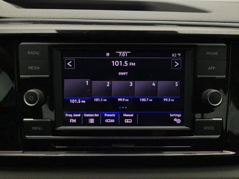 Used 2024 Volkswagen Taos S FWD image 25