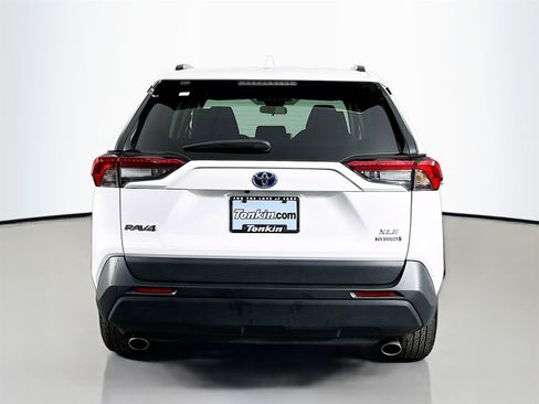 Certified 2024 Toyota RAV4 XLE image 6