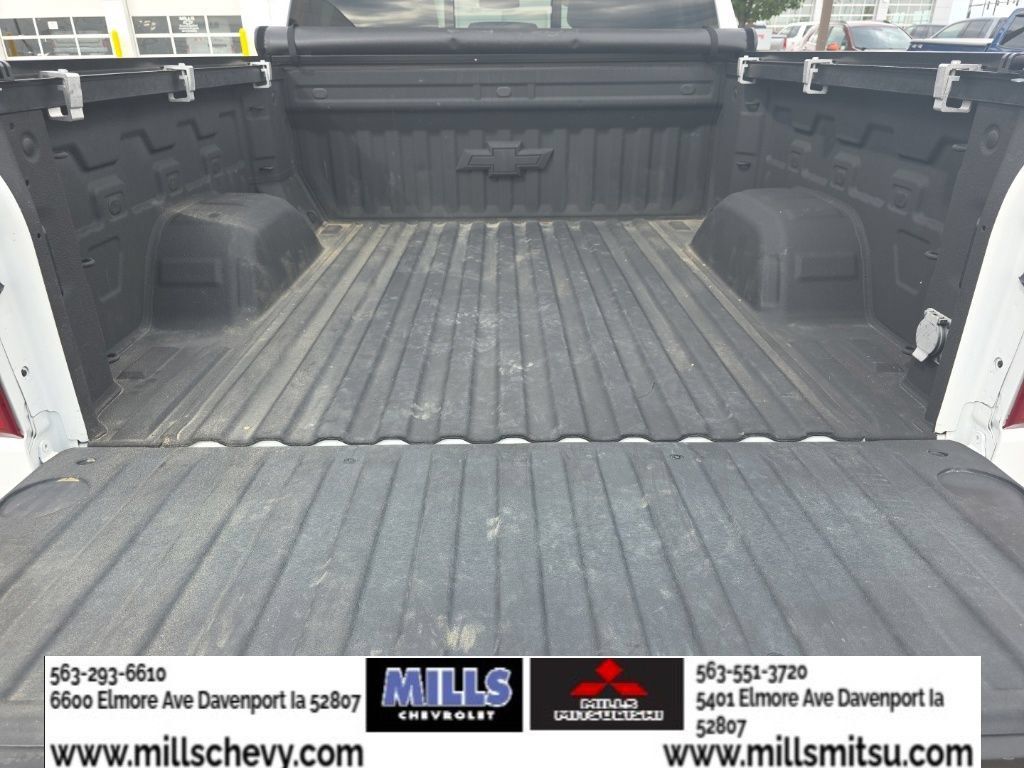 Used 2022 Chevrolet Silverado 1500 LT Trail Boss w/ LT Trail Boss Premium Package AWD/4WD image 17