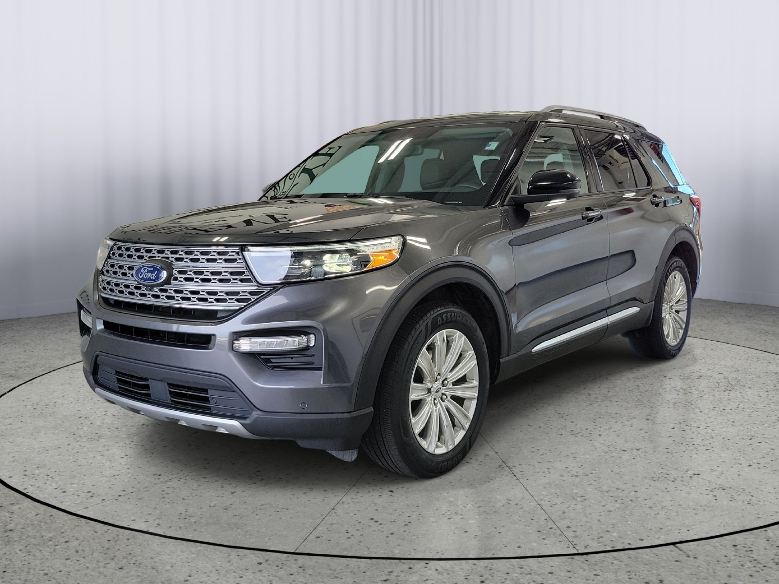 Certified 2020 Ford Explorer Limited AWD/4WD image 4