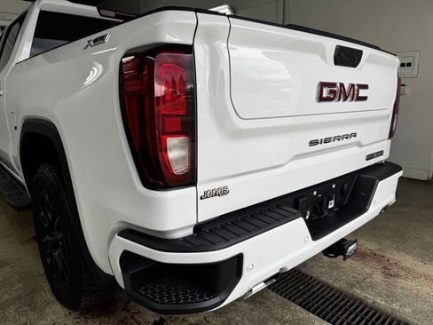 New 2026 GMC Sierra 1500 Elevation w/ Elevation Premium Package image 7