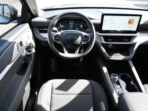 New 2026 Ford Explorer Active image 19