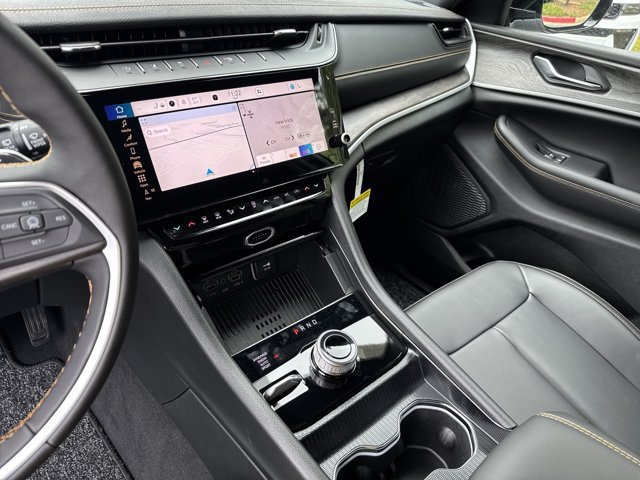 New 2026 Jeep Grand Cherokee Limited AWD/4WD image 23