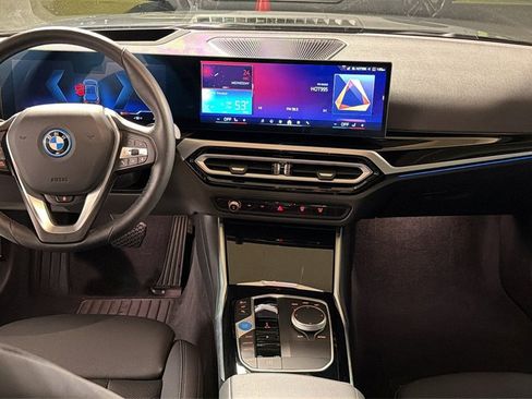 Used 2024 BMW i4 eDrive35 w/ Premium Package image 17