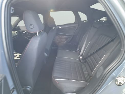 Used 2020 Volkswagen Jetta GLI FWD image 33