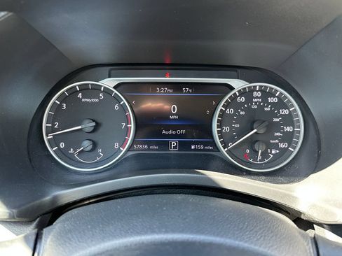 Used 2024 Nissan Sentra SV FWD image 27