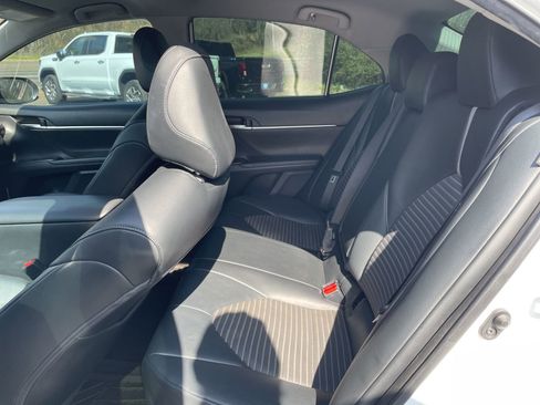 Used 2021 Toyota Camry SE image 21
