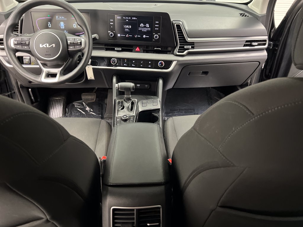 Used 2023 Kia Sportage LX FWD image 42