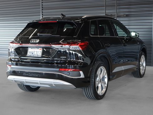 Used 2023 Audi Q4 e-tron Premium Plus w/ Premium Plus AWD/4WD image 14