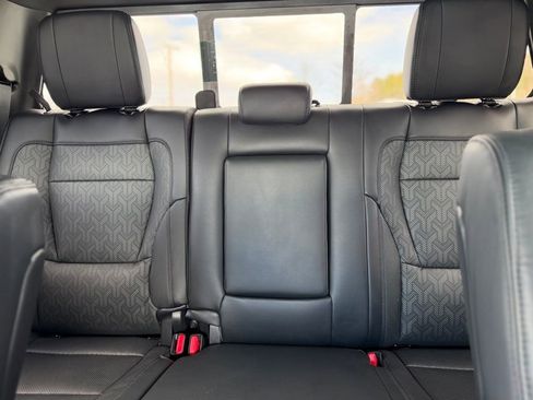 Used 2025 Toyota Tundra SR5 w/ SR5 Premium Package image 28