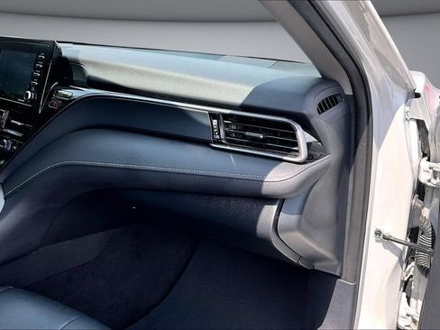 Used 2024 Toyota Camry SE FWD image 26
