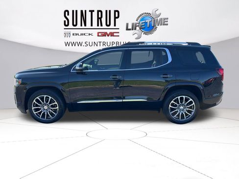 Used 2023 GMC Acadia Denali w/ Denali Ultimate Package AWD/4WD image 2