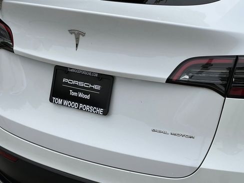 Used 2023 Tesla Model Y Long Range AWD/4WD image 11