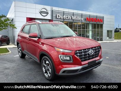 Used 2024 Hyundai Venue SEL