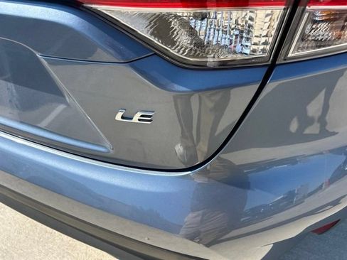 Used 2025 Toyota Corolla LE FWD image 4
