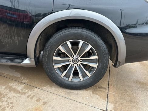 Used 2020 Nissan Armada SL w/ Premium Package AWD/4WD image 6