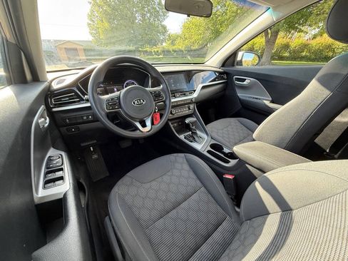 Used 2021 Kia Niro LX FWD image 9