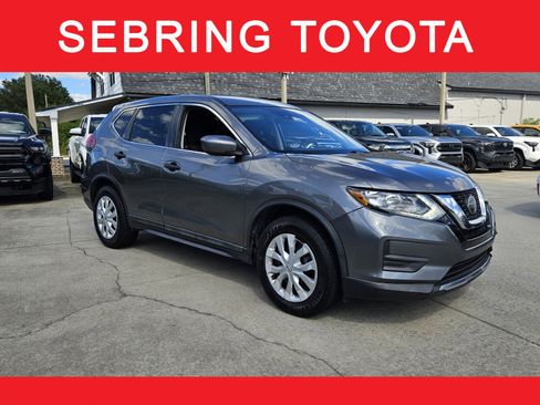 Used 2020 Nissan Rogue S image 1