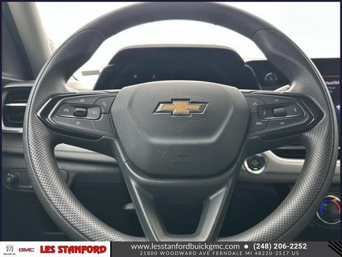 Used 2025 Chevrolet TrailBlazer LT FWD image 21