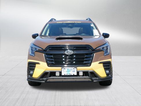 Certified 2024 Subaru Ascent Touring AWD/4WD image 2