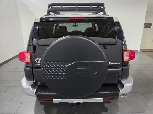 Used 2007 Toyota FJ Cruiser 4WD image 4