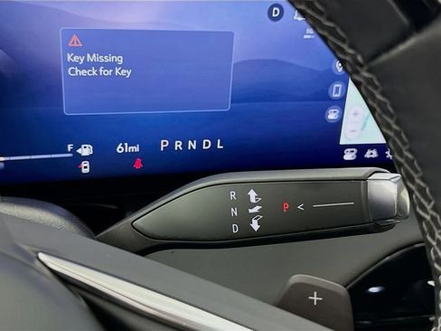 Used 2025 Buick Enclave Avenir w/ Super Cruise Package image 19