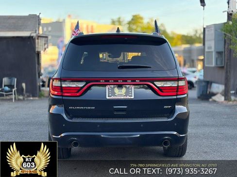 Used 2024 Dodge Durango GT RWD image 5