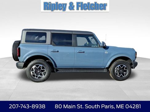 Used 2025 Ford Bronco Outer Banks AWD/4WD image 4