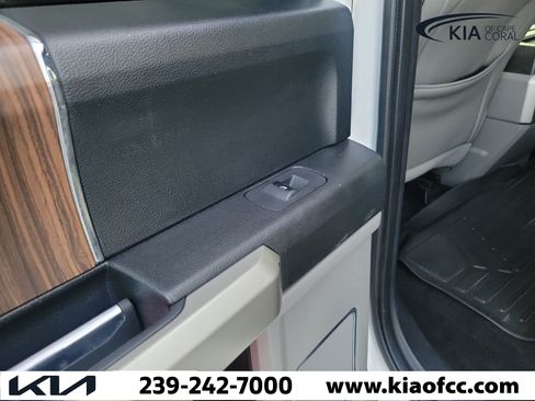 Used 2016 Ford F150 Lariat RWD image 15