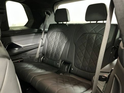 Certified 2026 BMW X7 xDrive40i w/ M Sport Package AWD/4WD image 28