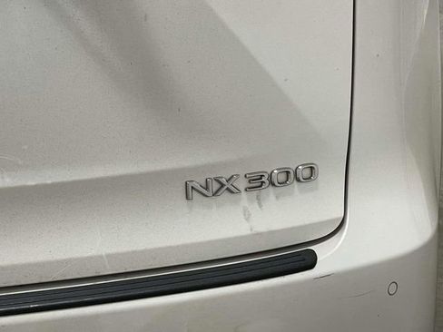 Used 2020 Lexus NX 300 FWD w/ Comfort Package image 4