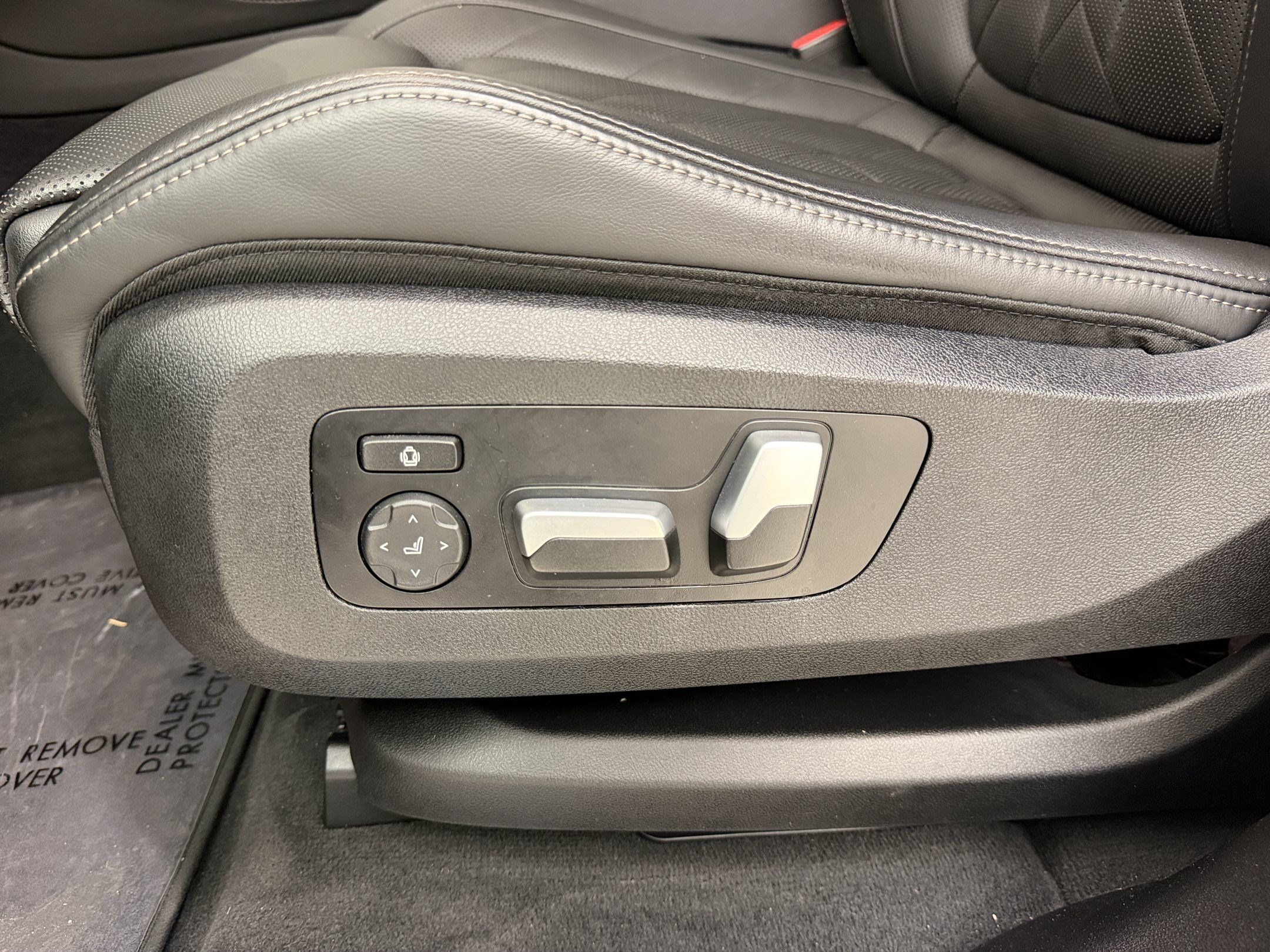 Certified 2024 BMW X5 xDrive40i w/ Parking Assistance Package AWD/4WD image 16