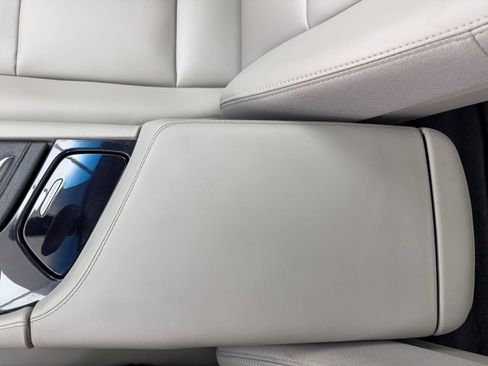 Used 2019 Cadillac CTS Sedan RWD image 29