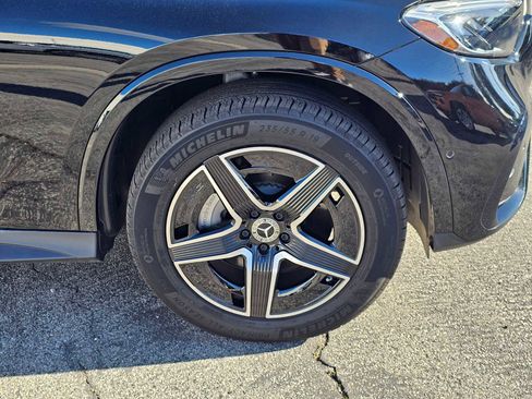 Used 2025 Mercedes-Benz GLC 300 GLC 300 image 9