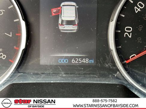 Used 2019 Toyota RAV4 LE image 21