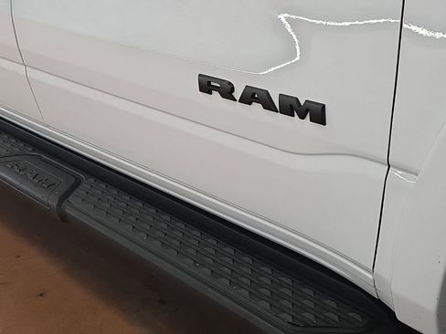 Used 2021 RAM 1500 Laramie image 9