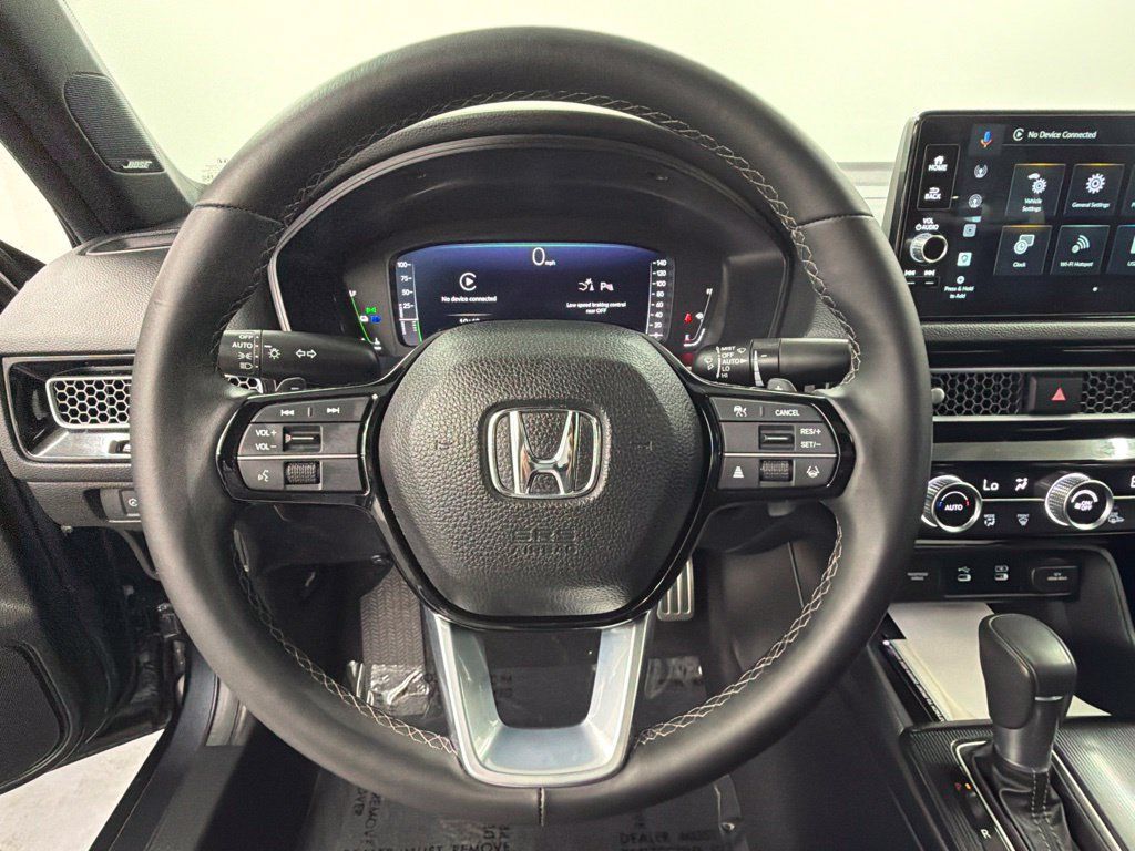 Used 2025 Honda Civic Sport image 26
