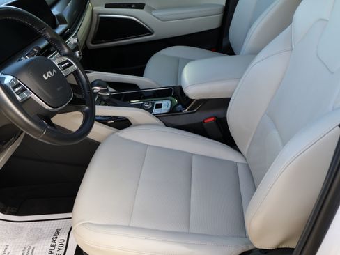 Used 2024 Kia Telluride S w/ S Sunroof Package image 38
