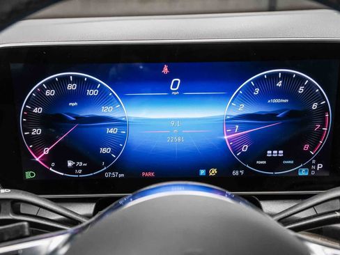 Certified 2025 Mercedes-Benz GLC 300 image 26