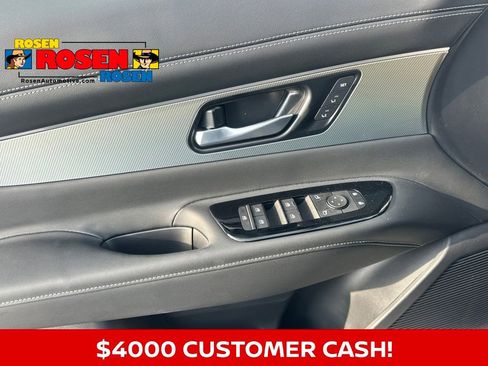 New 2026 Nissan Murano SL image 10