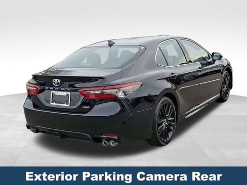 Used 2022 Toyota Camry XSE image 7