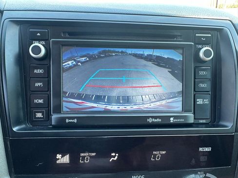 Used 2016 Toyota Sequoia Platinum image 18